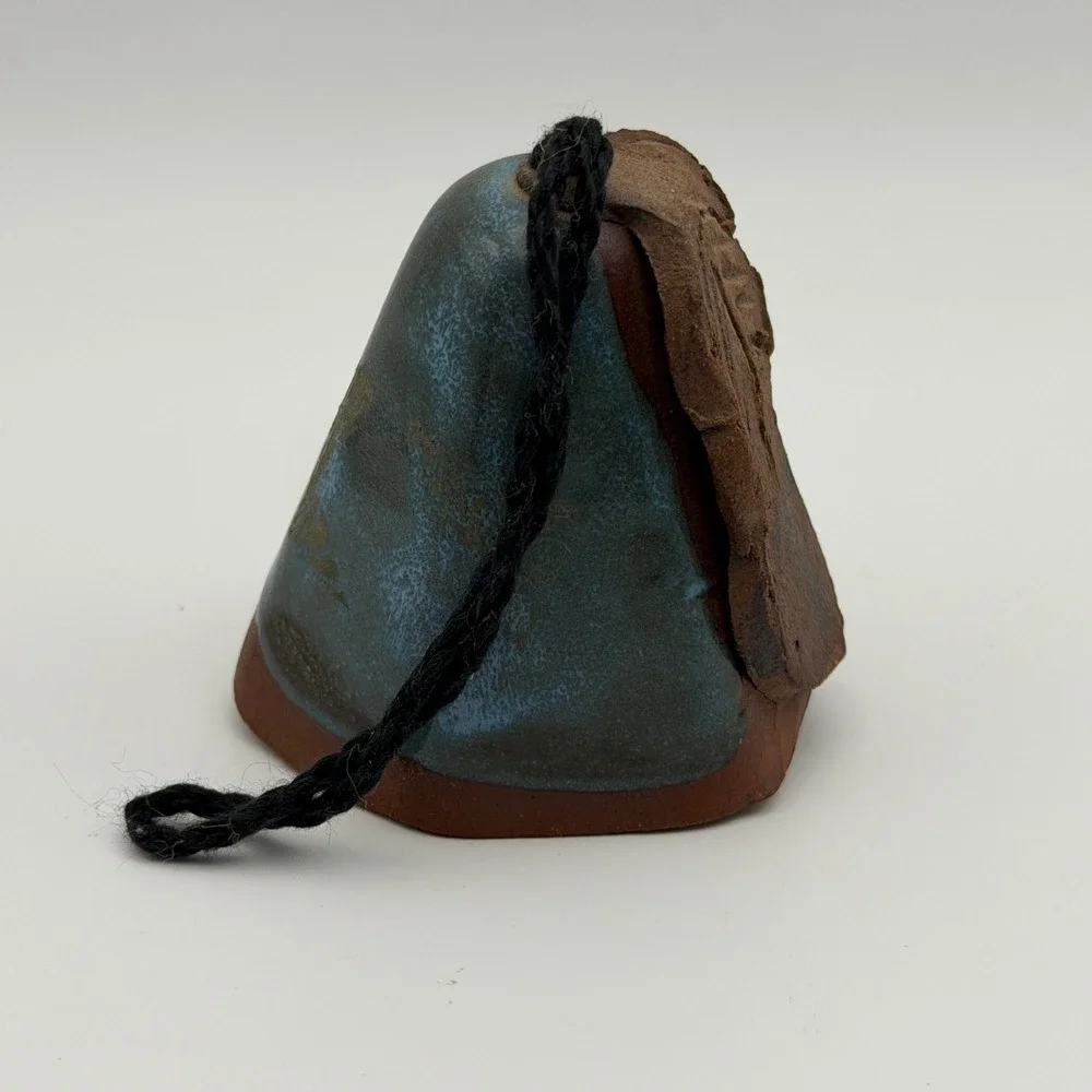 Southwestern Pueblo Clay Bell Ornament Terracotta Feather‎ Native Style Decor